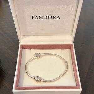 NEVER BEEN WORN Pandora Silver Bracelet with Charm